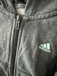 Спортивная кофта с капюшоном adidas 112-128 (2 фото из 4)