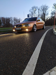 Volvo C70 (1 foto / 11)