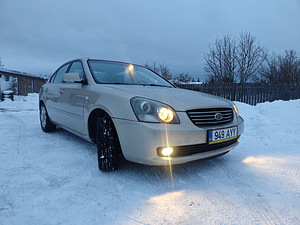 Kia Magentis (3 foto / 8)