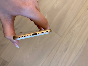 Müüa Iphone 8 64GB (4 foto / 6)