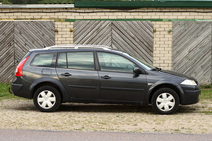 Renault Megane II Grandtour 1.6 82kW (2 foto / 14)