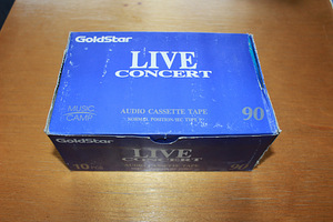 Kasutamata kiles tühi audio kassett Goldstar 90