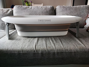 Twistshake kokkupandav beebivann koos vooderdisega (4 foto / 6)