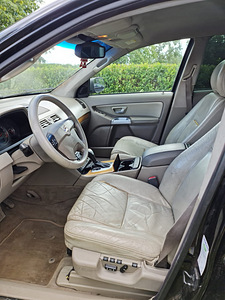 Volvo xc90 (12 foto / 13)