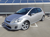 Autorent Toyota Auris hybrid