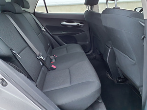 Autorent Toyota Auris hybrid (4 foto / 5)
