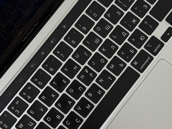 Macbook pro 13-inch, 2020, M1