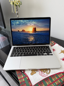 Macbook pro 13-inch, 2020, M1 (5 foto / 7)