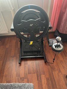 Thrustmaster T300 RS GT Edition (1 фото из 2)