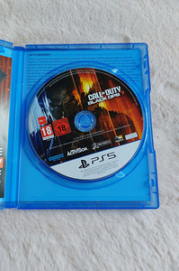 Call of Duty: Black Ops 7 (PS5) (2 foto / 2)