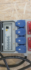 PCE 32A tööstuslik elektrijaotuskilp 400V / 230V – kasutamat (3 foto / 4)