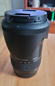 Sigma 18-35mm Canon EF-S Lens (2 foto / 6)