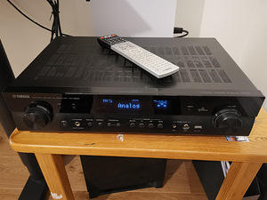 Võimendi, AV Receiver Yamaha RX-S600 (2 foto / 2)