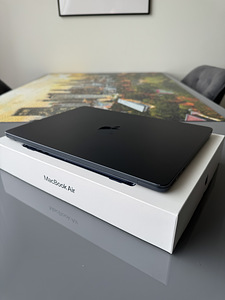 Macbook Air M2 512 GB (4 foto / 7)