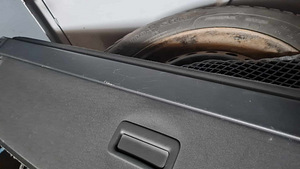 Volvo XC60 pagasiruumi kardin (3 foto / 4)