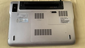 Dell XPS 17 L702x (10 foto / 10)