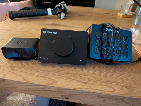Elgato wave XLR, steam deck и веб-камера + rin key light