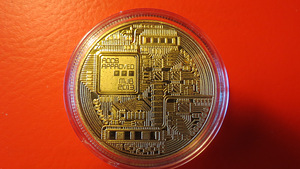 BITCOIN KULLATUD MEENEMÜNT (5 foto / 6)