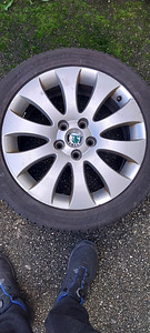 Оригинальные диски 5x112 R17 Skoda + шины (3 фото из 7)