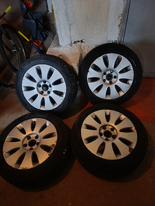16'' audi veljed (1 foto / 2)