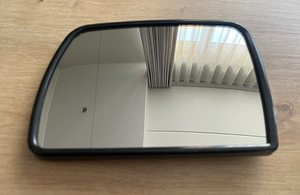BMW X5 E53 isetumenevad peegliklaasid (8 foto / 9)