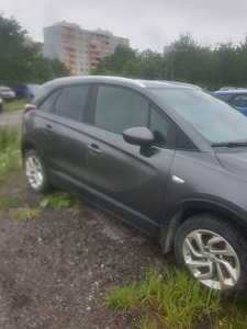 Opel crossland x (3 foto / 8)