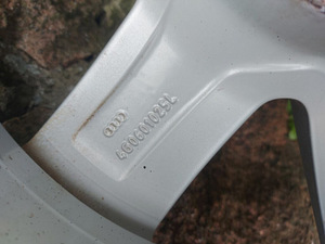 Audi 17" originaal veljed 5x112 + talverehvid 225/55/17 (4 foto / 6)