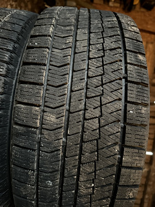 Audi 17" originaal veljed 5x112 + talverehvid 225/55/17 (6 foto / 6)