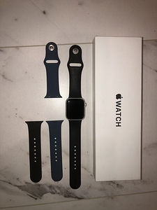 Apple Watch SE gen 2 (3 foto / 4)