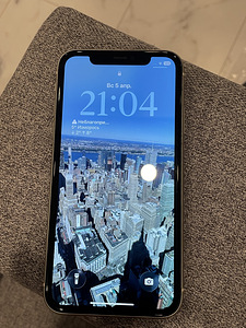 iPhone 11 (1 фото из 4)