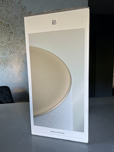 Bang & Olufsen Beosound Balance mitmetoaline Wi-Fi kõlar (4 foto / 8)