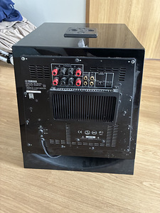Subwoofer Yamaha NS-SW700 (2 foto / 3)