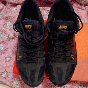 Meeste Nike tossud s 43 (1 foto / 6)