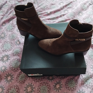 Naiste Tommy Hilfiger saapad s 38 (1 foto / 6)
