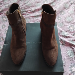 Naiste Tommy Hilfiger saapad s 38 (2 foto / 6)