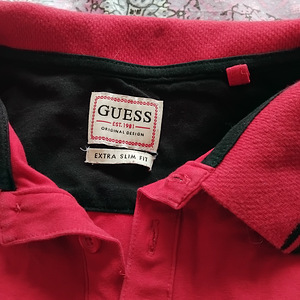 Мужские футболки Hugo Boss, Guess (4 фото из 4)