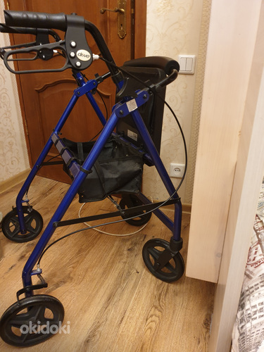Инвалидная коляска тележка для передвижения новая (фото #5)