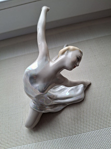 Ballerina LZFI NSVL (3 foto / 5)