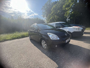 Toyota Corolla Verso 1,8 95kw