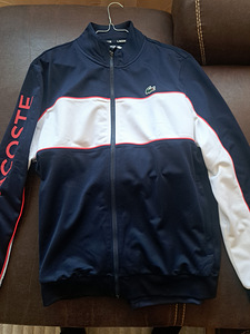 Lacoste (2 foto / 2)