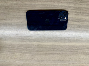 iPhone 13 128GB (1 foto / 3)
