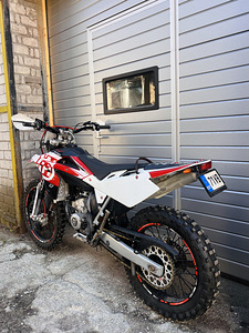 M/V Husqvarna Sm/Wre 144cc (5 foto / 7)