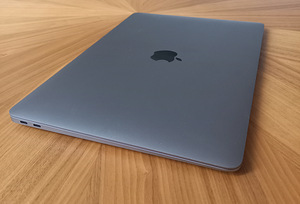 Macbook Air 13" M1 256GB (3 foto / 6)