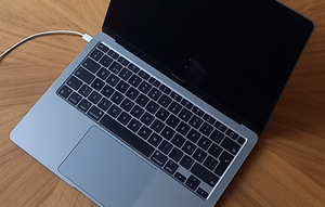 Macbook Air 13" M1 256GB (6 foto / 6)