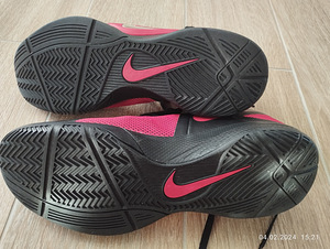 Nike .новые. 48 размер (2 фото из 8)