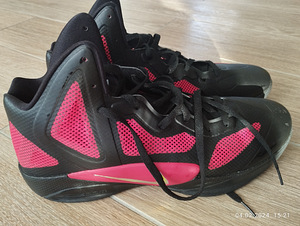 Nike .новые. 48 размер (3 фото из 8)