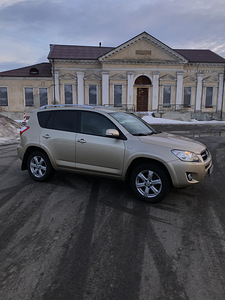 Toyota Rav4 2.2 diesel , automat (4 foto / 15)