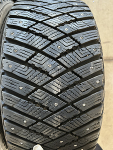 Goodyeari ultra grip talverehvid (2 foto / 8)