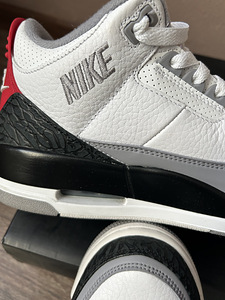 Air Jordan retro 3 Tinker NRG (2 foto / 10)