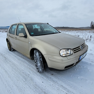 VW Golf 1,6 75kW ATM PACIFIC (1 foto / 15)